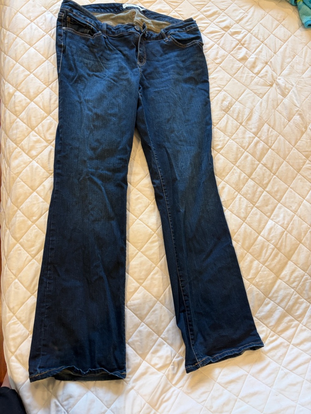 Women’s Dark Blue Bootcut Jeans